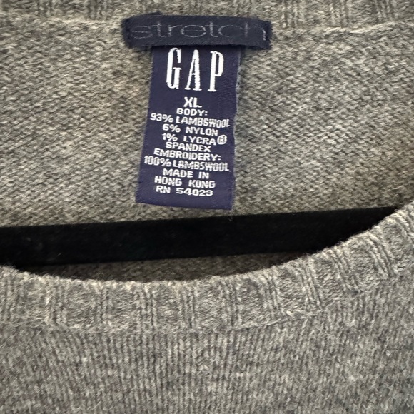 GAP | Vintage Lambswool Sweater - Picture 6 of 6